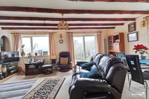 Photo 19- click for photo gallery